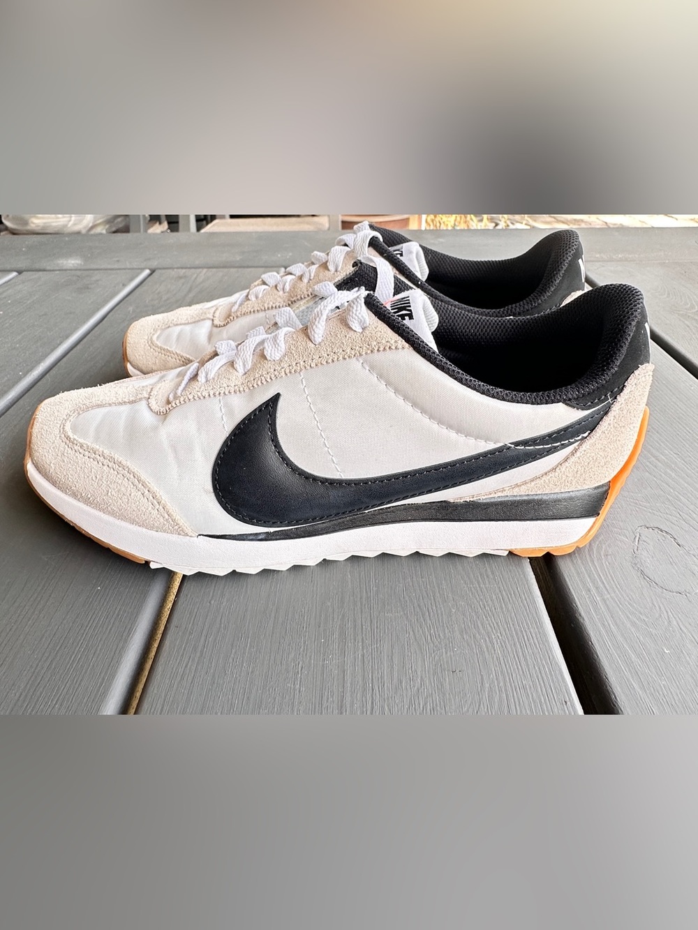Nike Pacific White Sneakers Sz 7.5